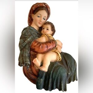 Beautiful Madonna and Child, Florentine Collection, Resin